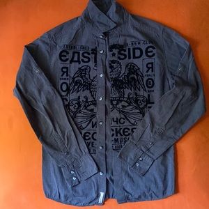 DKNY JEANS NYC East Side 89 Button Front Long Sleeve Casual Shirt (Medium)